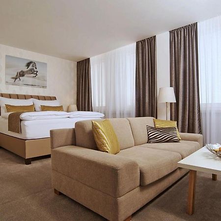 Privilege - Empire Hotels Group 科希策 外观 照片