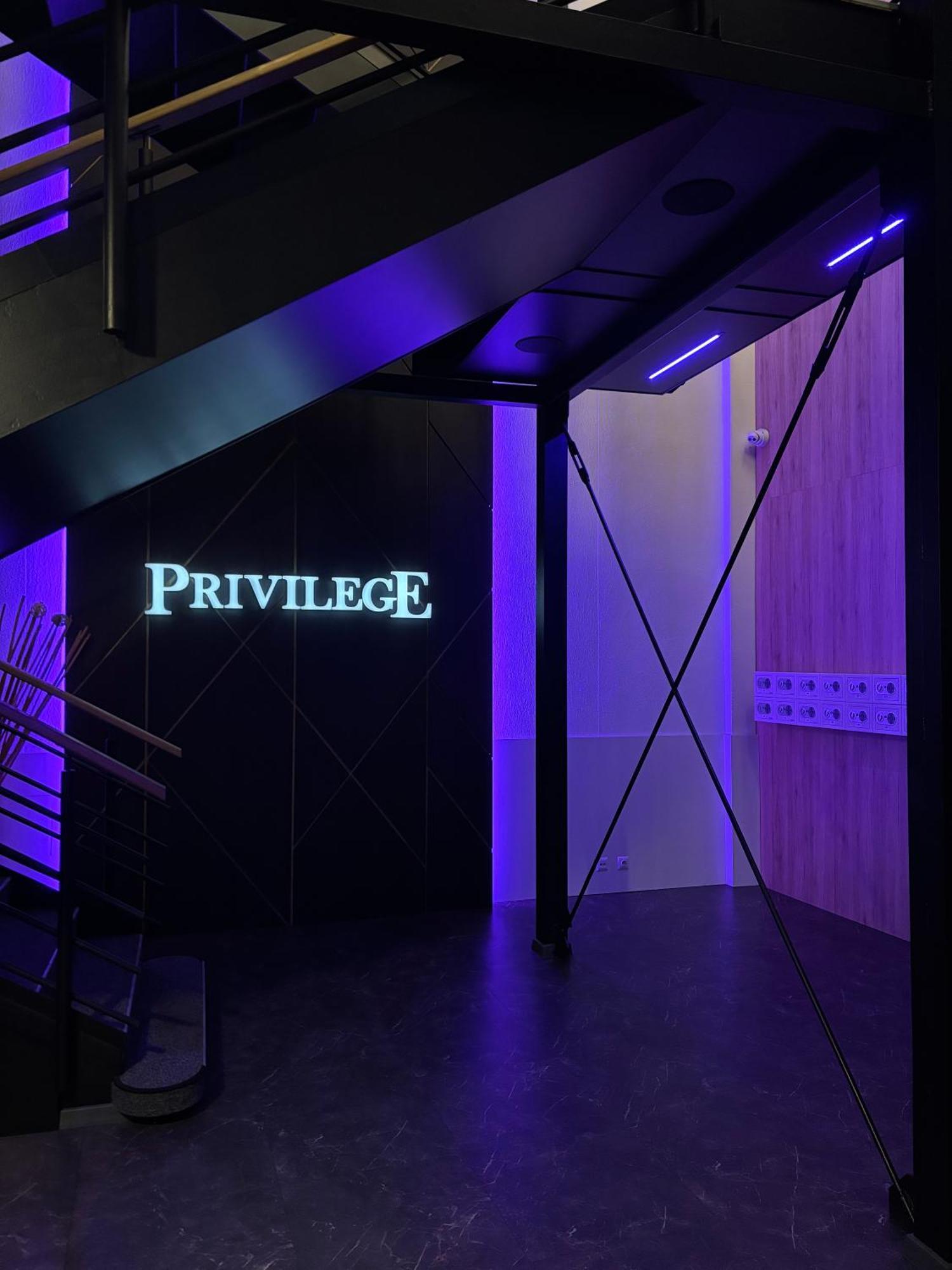 Privilege - Empire Hotels Group 科希策 外观 照片