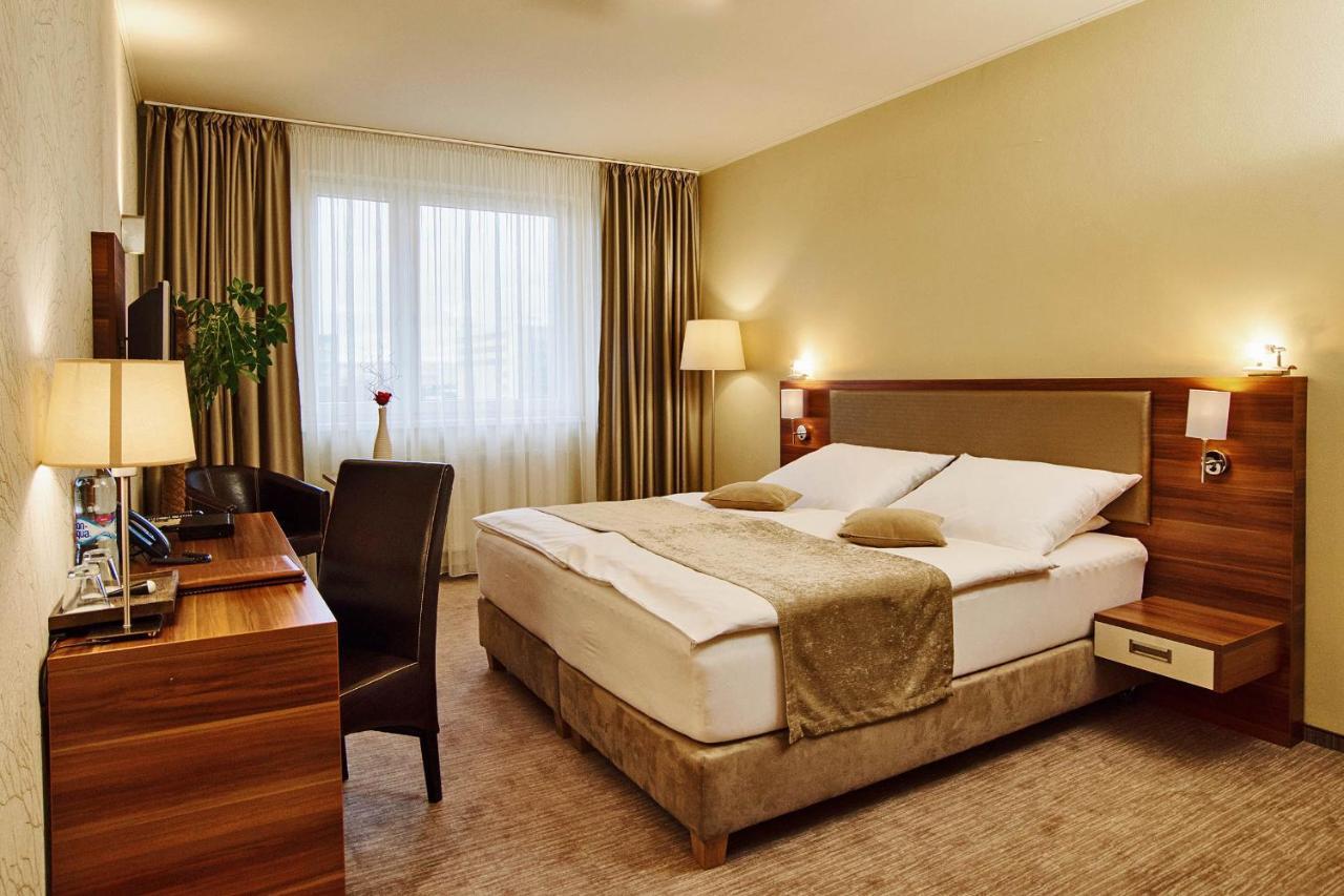 Privilege - Empire Hotels Group 科希策 外观 照片